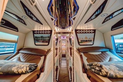Giá vé xe cabin cung điện